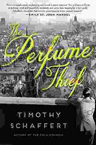 The Perfume Thief: A Novel